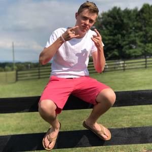 Meet your Posher, Kolby